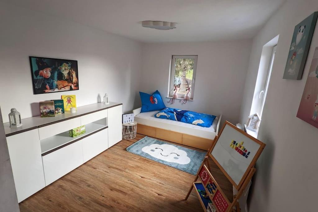 Fewo Im Lehm-Fachwerkhaus Erfurt Mit 3 Einzelnen Schlafzimmern Je Mit Tv Exterior foto