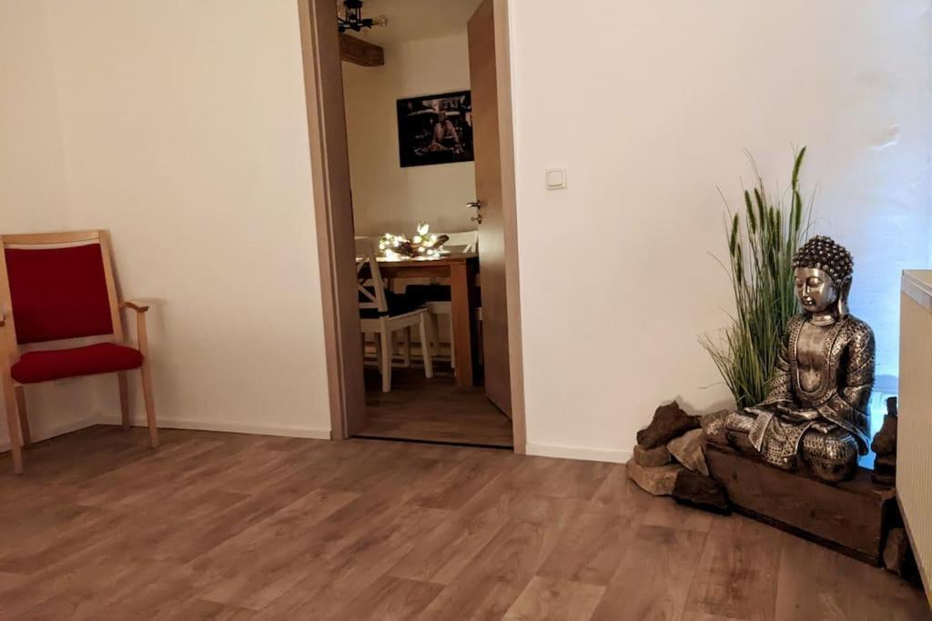 Fewo Im Lehm-Fachwerkhaus Erfurt Mit 3 Einzelnen Schlafzimmern Je Mit Tv Exterior foto