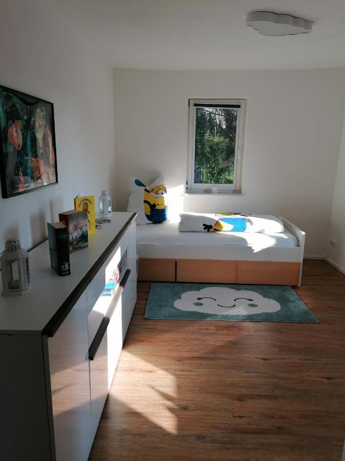 Fewo Im Lehm-Fachwerkhaus Erfurt Mit 3 Einzelnen Schlafzimmern Je Mit Tv Exterior foto